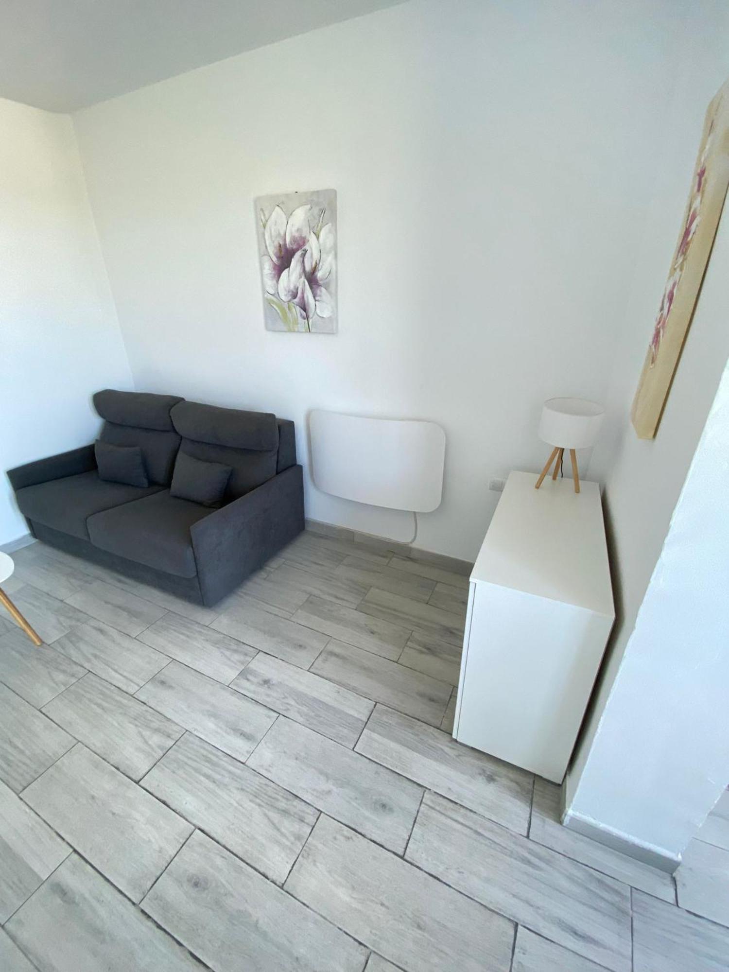 Studio Avec Piscine Et Parking Roses Eksteriør bilde